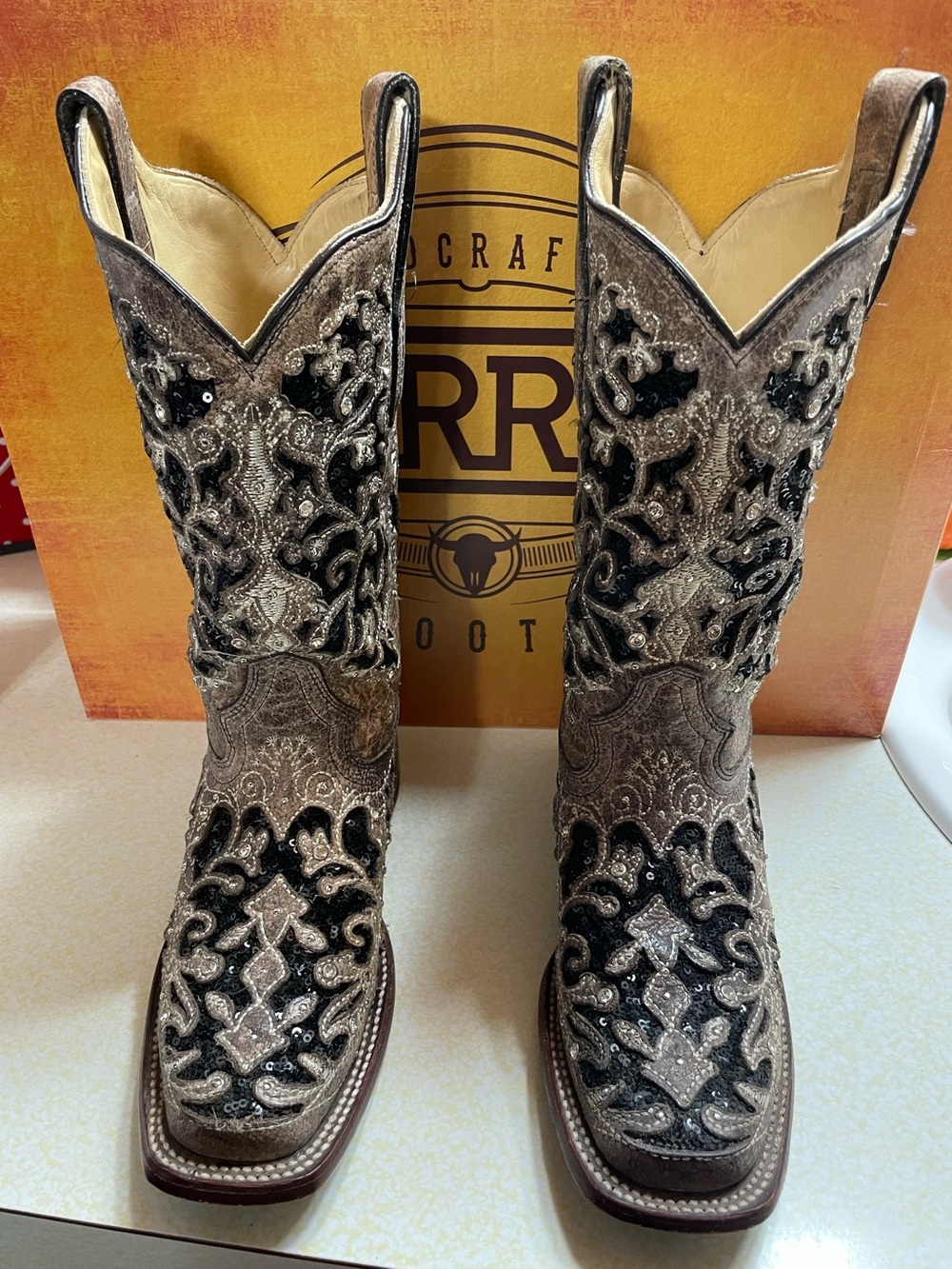 Roper Women’s Embroidered Glitter Western Boots - Black/Beige